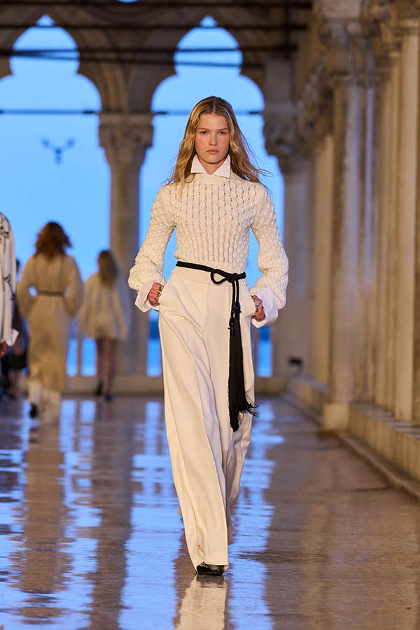 Max Mara Resort 2025 013 Max Mara