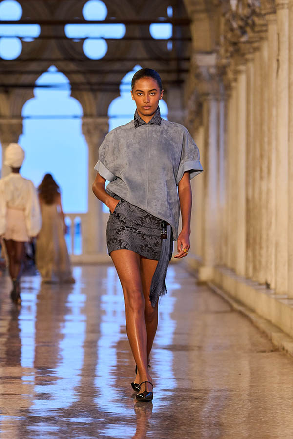 Max Mara Resort 2025 018 Max Mara