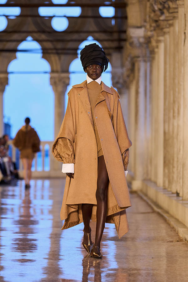 Max Mara Resort 2025 027 Max Mara