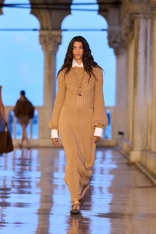 Max Mara Resort 2025 028 Max Mara