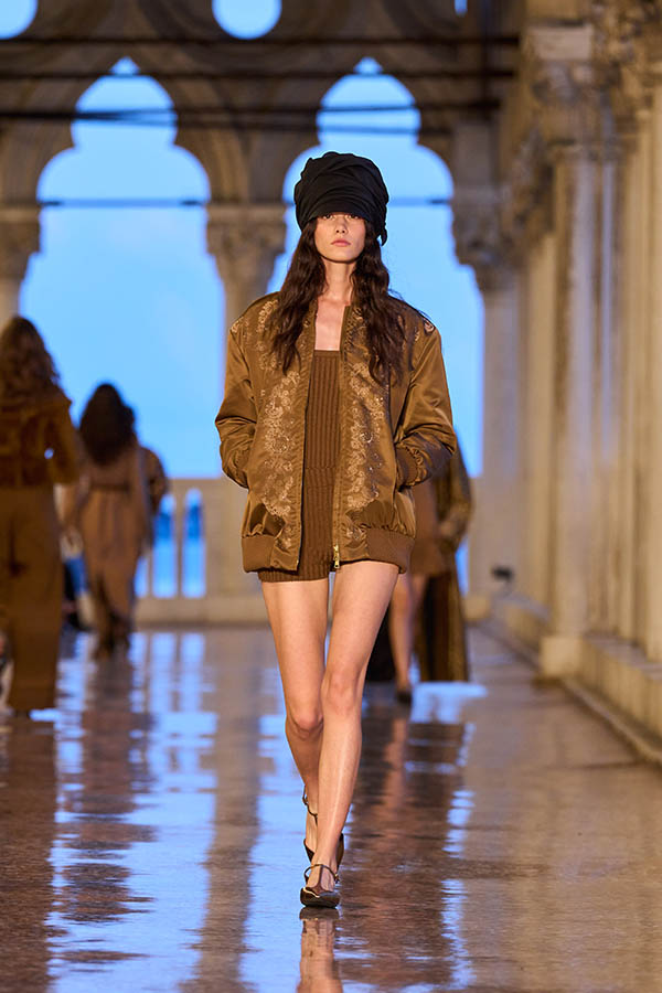 Max Mara Resort 2025 034 Max Mara