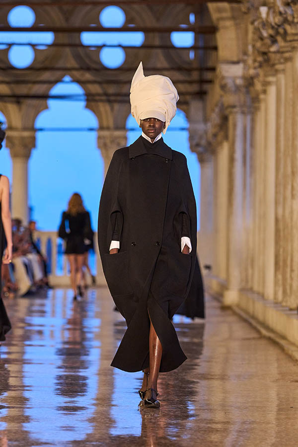 Max Mara Resort 2025 054 Max Mara